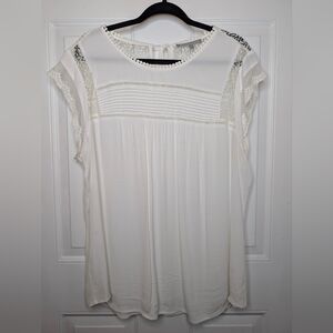 Daniel Rainn White Pleated Bib Collar Blouse